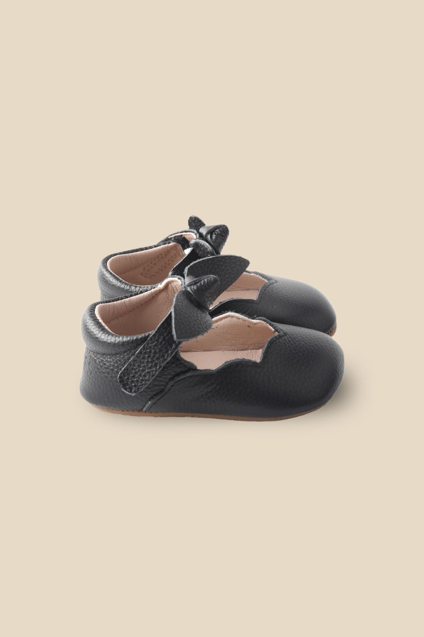 Luna Noire – Black