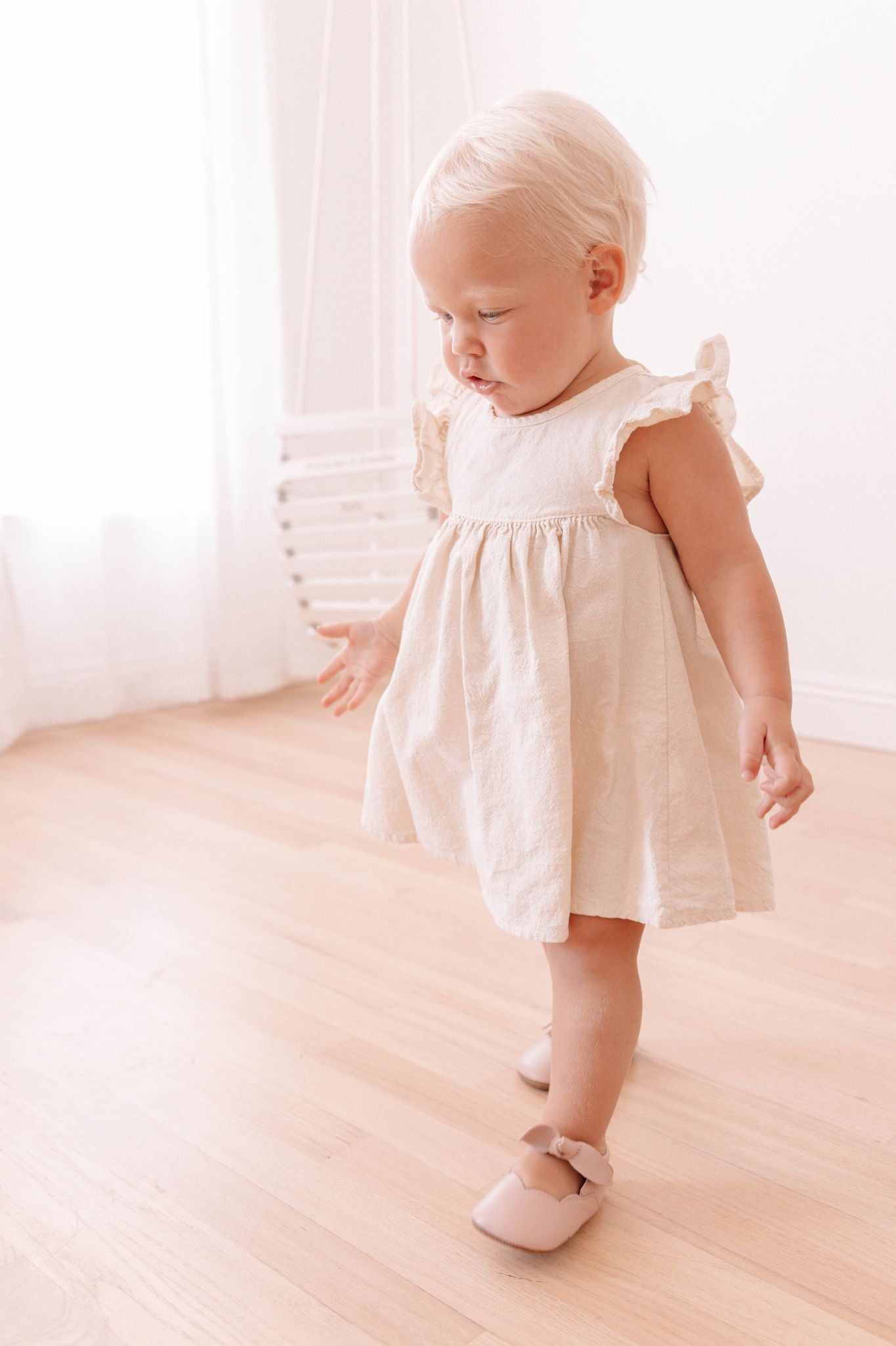 Luna Joie Pink | Elegant Scallop Baby Shoes MOOVES 2 Luna Joie Pink | Elegant Scallop Baby Shoes MOOVES 2