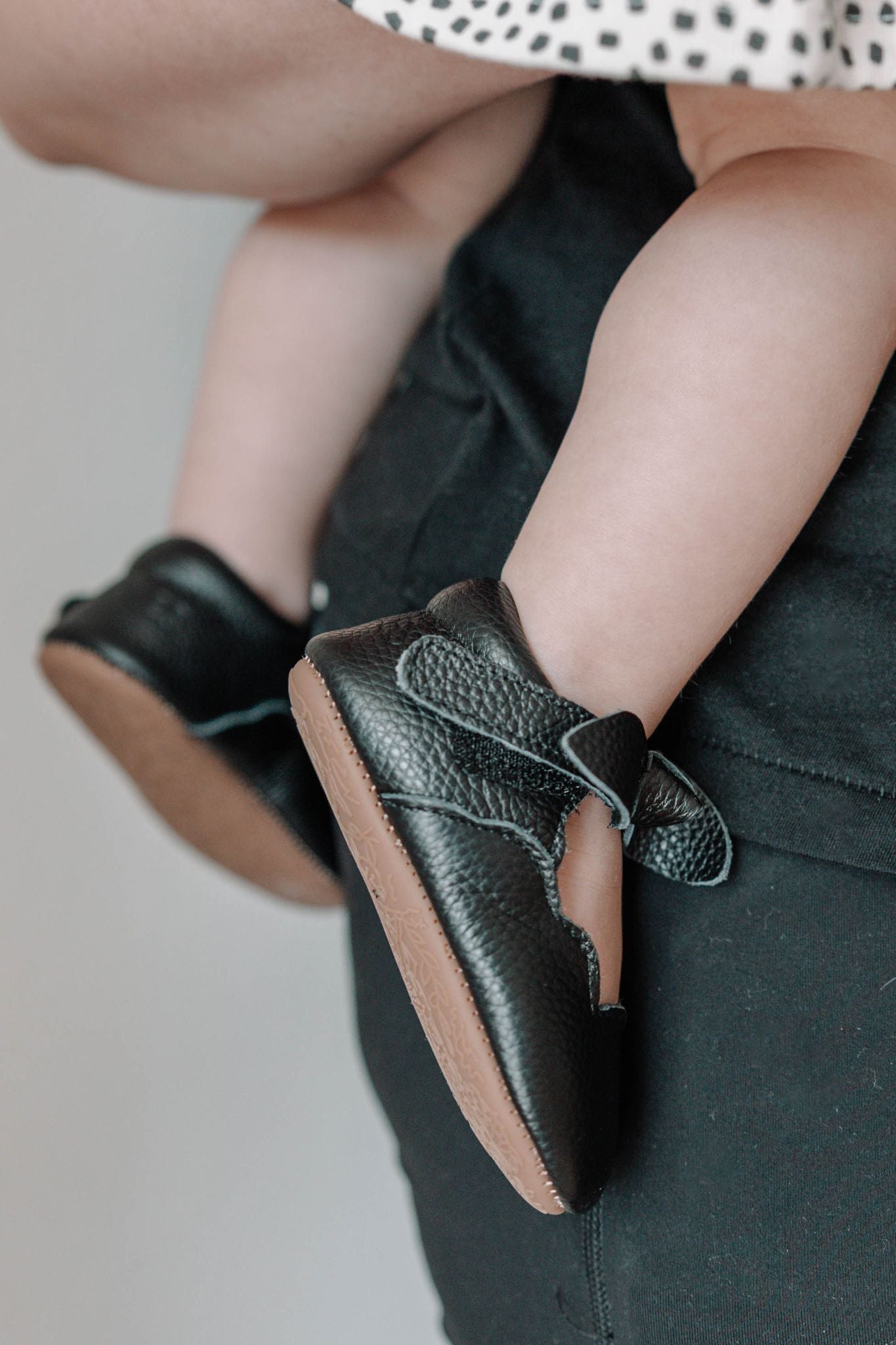 Luna Noire – Black