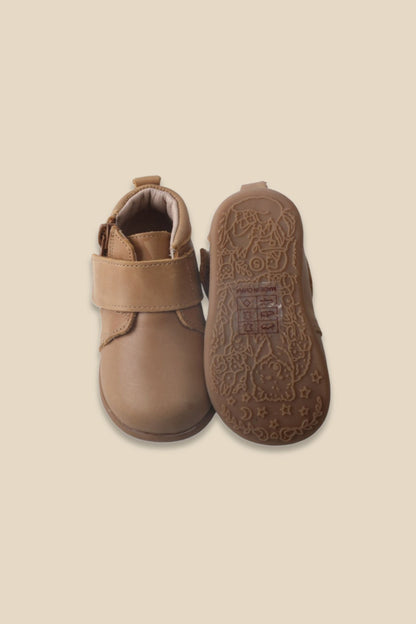 MOOVES Mio – Latte Soft‑Sole Baby boots